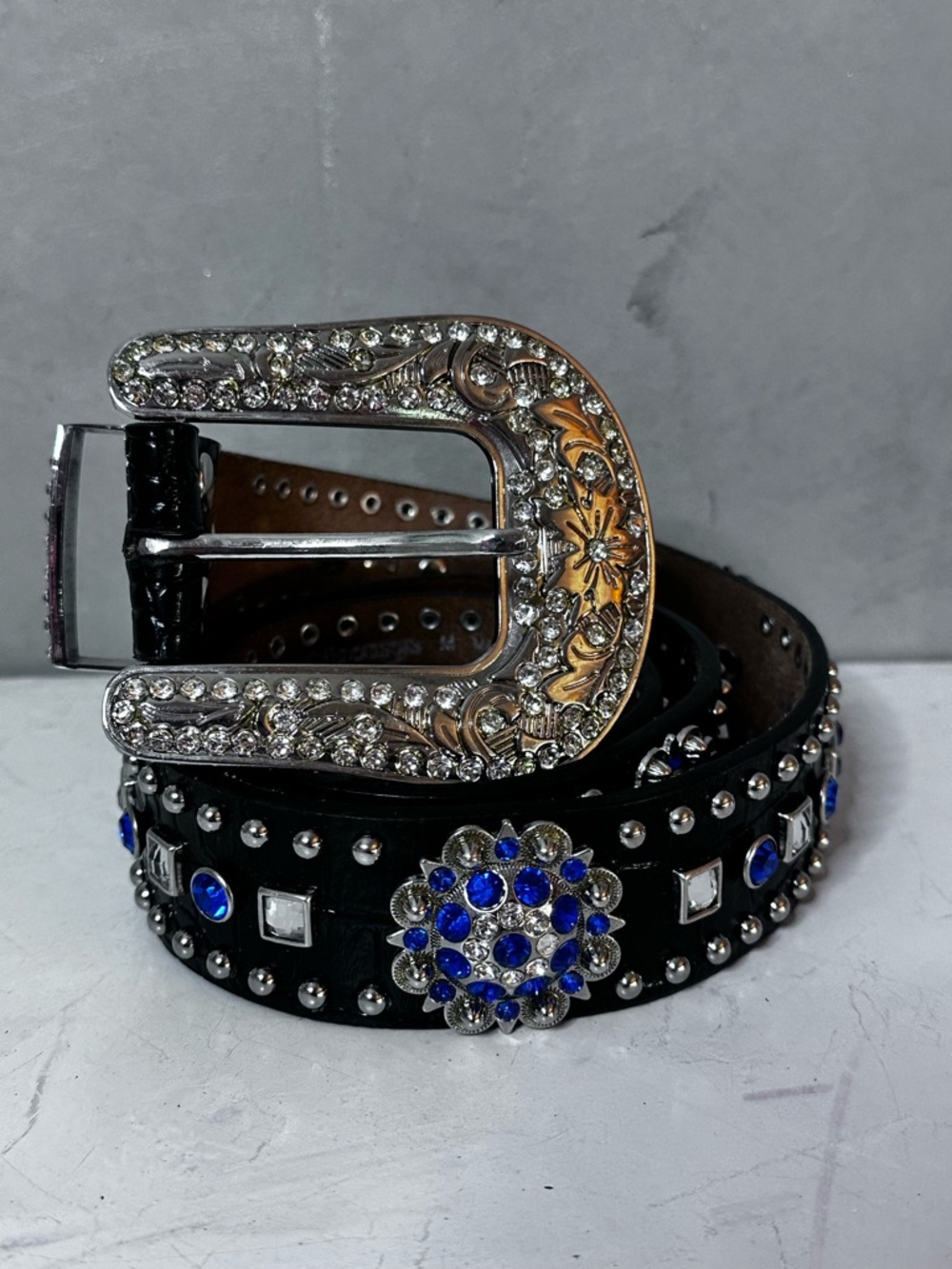 NOCONA RHINESTONE BELT BLUE BLACK SILVER MEDIUM - Picture 2 of 12